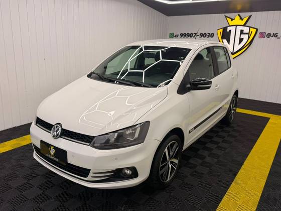 VOLKSWAGEN FOX 1.6 MSI RUN 8V FLEX 4P MANUAL VOLKSWAGEN FOX 1.6 MSI RUN 8V FLEX 4P MANUAL
